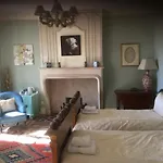 Maison Delmas Bed and Breakfast *